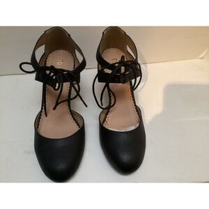 NIB Restricted Cool Key Vintage Inspired Dance shoe. Size 7 Black